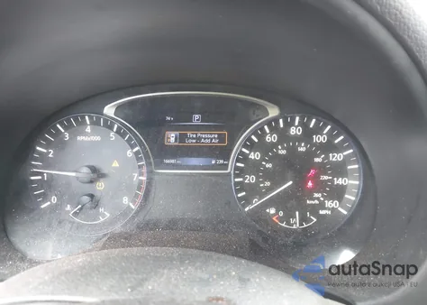 2017 Nissan Altima 2.5 Sr из США, поврежденный, VIN 1N4AL3AP5HC142045